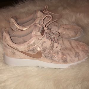 Nike Rose Gold Sneakers